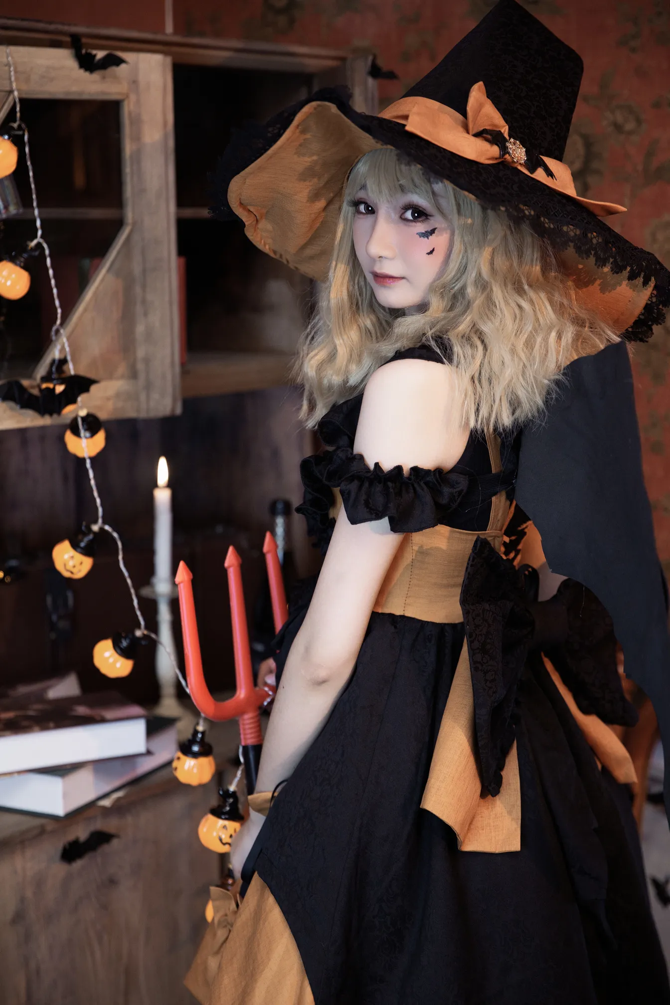 [YITUYU] 2022.12.01 Vol.2569 – Trick or Treat Ayao#[22P]-8