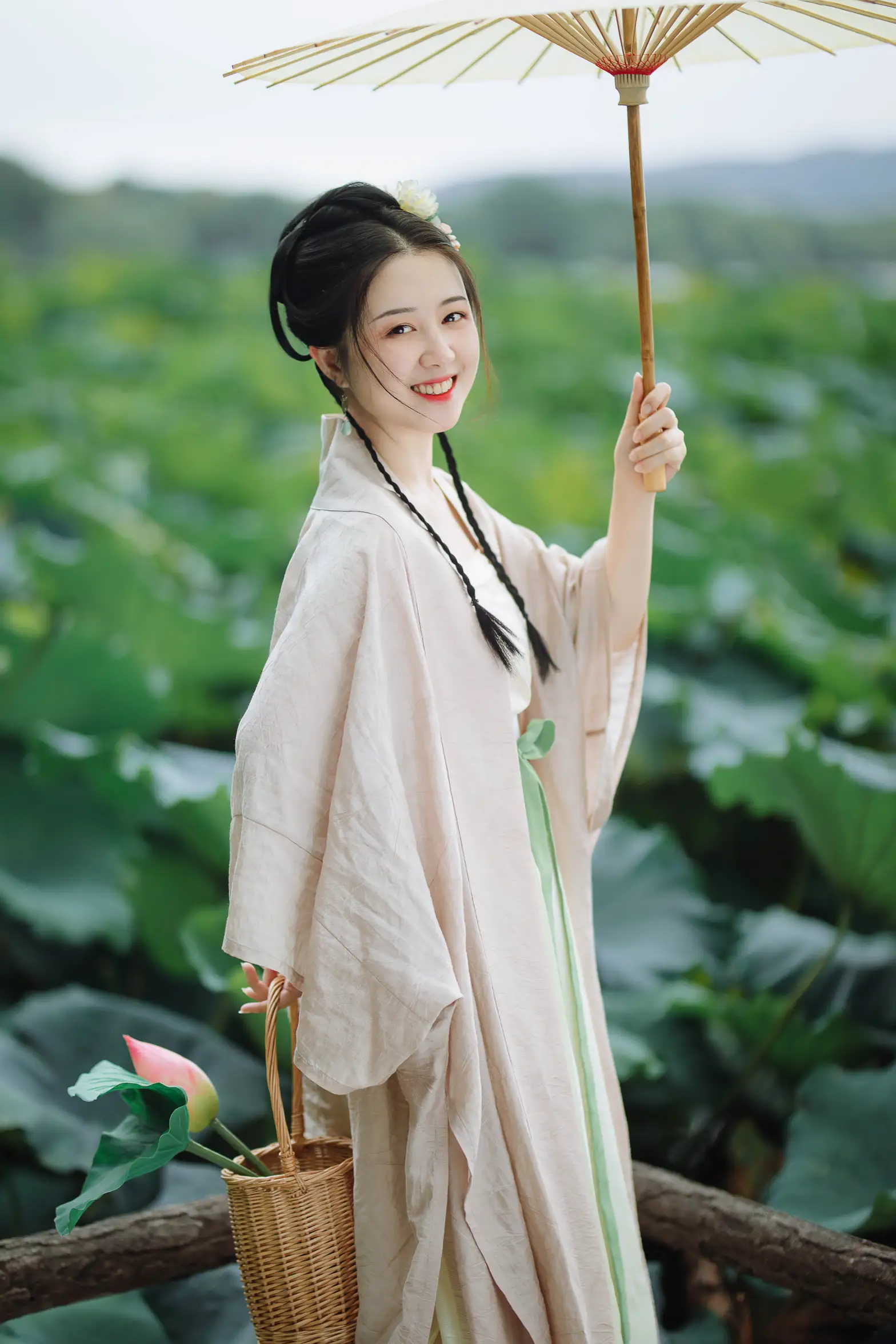 [YITUYU] 2022.02.09 Vol.773 – Lotus Leaf Five-Inch Lotus Flower Luo Xi#[19P]-13